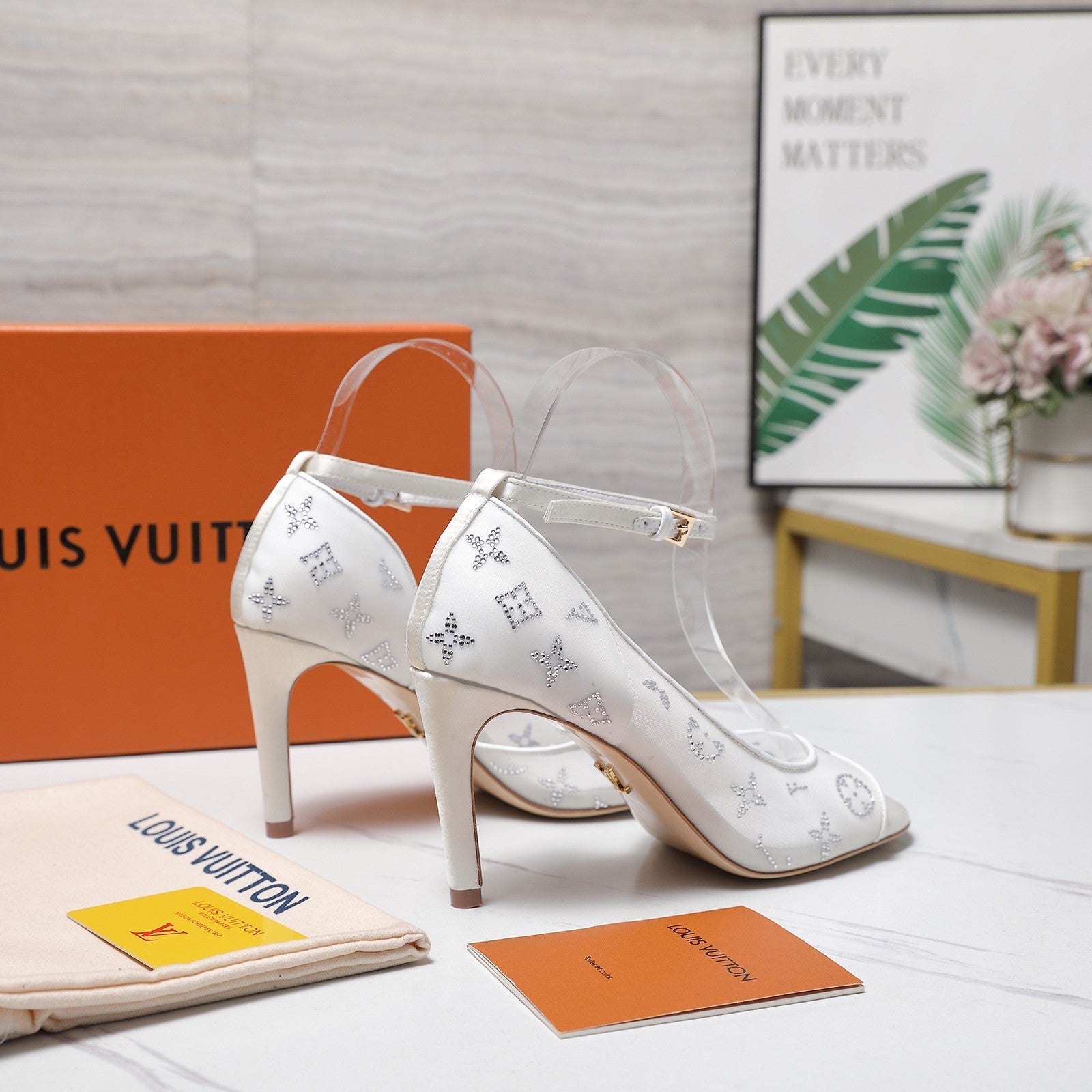 LV 26S GALA SANDAL 85MM IN WHITE MESH WITH WITH RHINESTONES