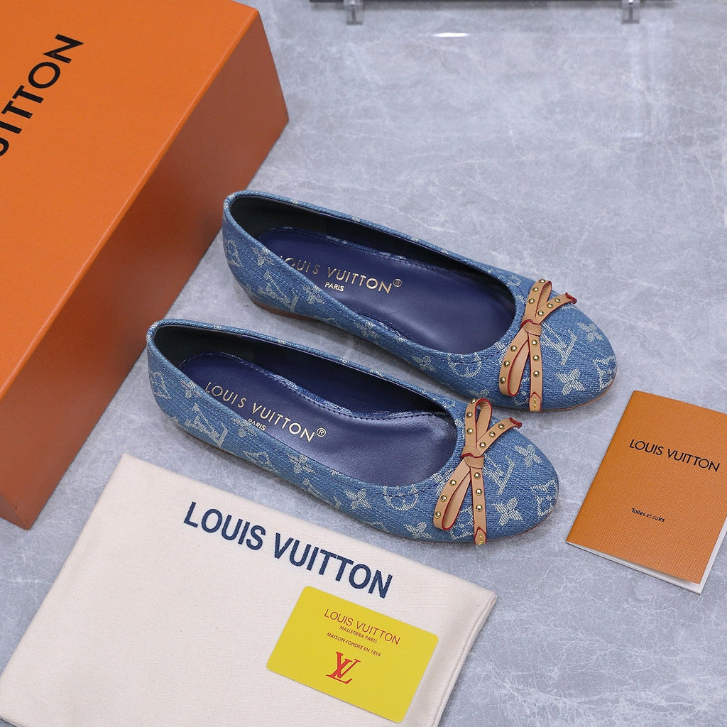 LV 26S BALLET FLATS IN SKY BLUE MONOGRAM DENIM WITH BOW