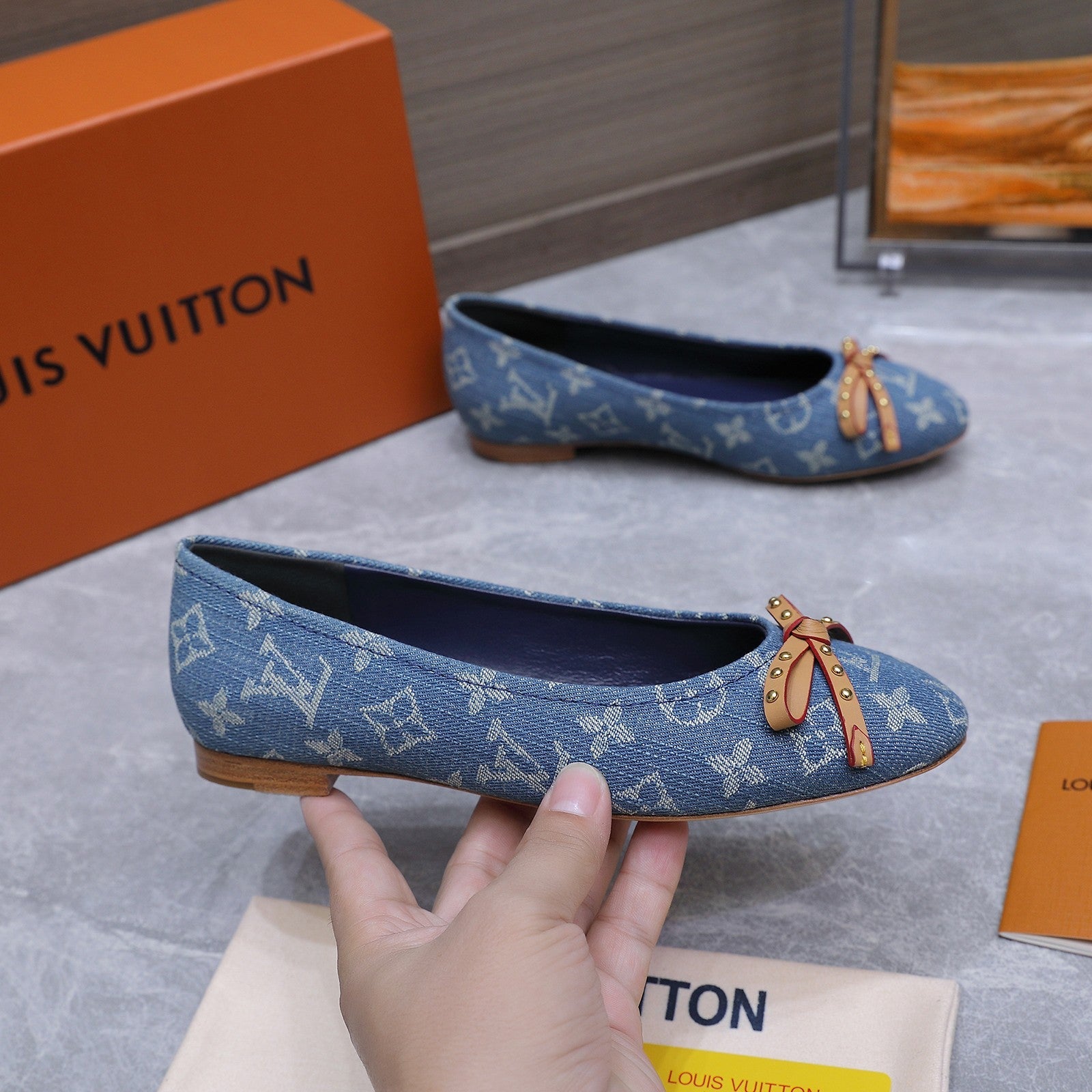 LV 26S BALLET FLATS IN SKY BLUE MONOGRAM DENIM WITH BOW