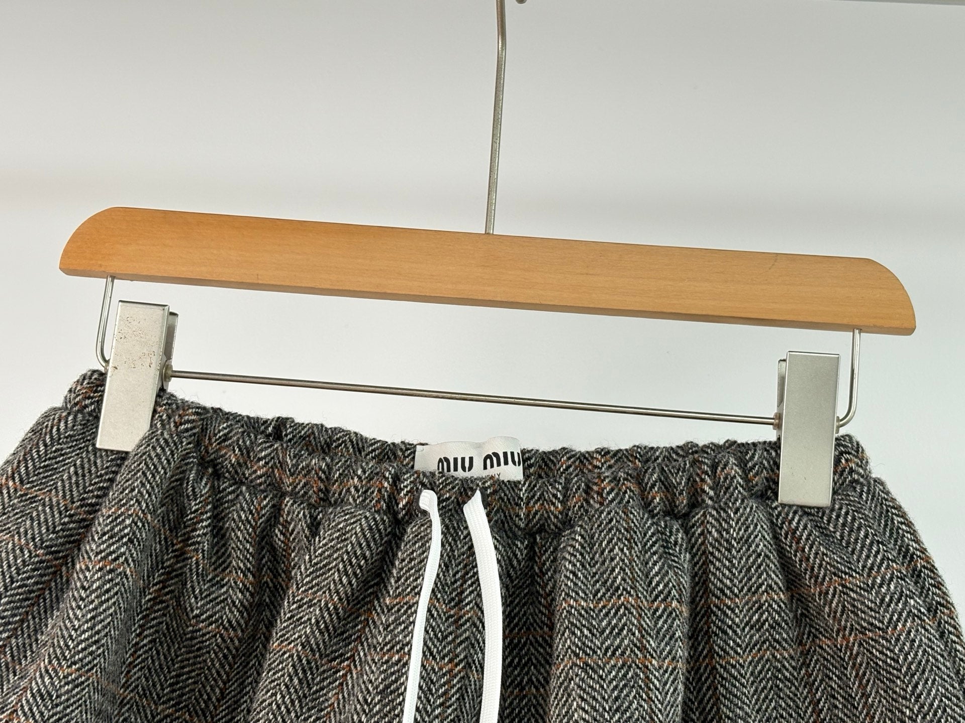 MIUMIU SKIRT STYLE 123