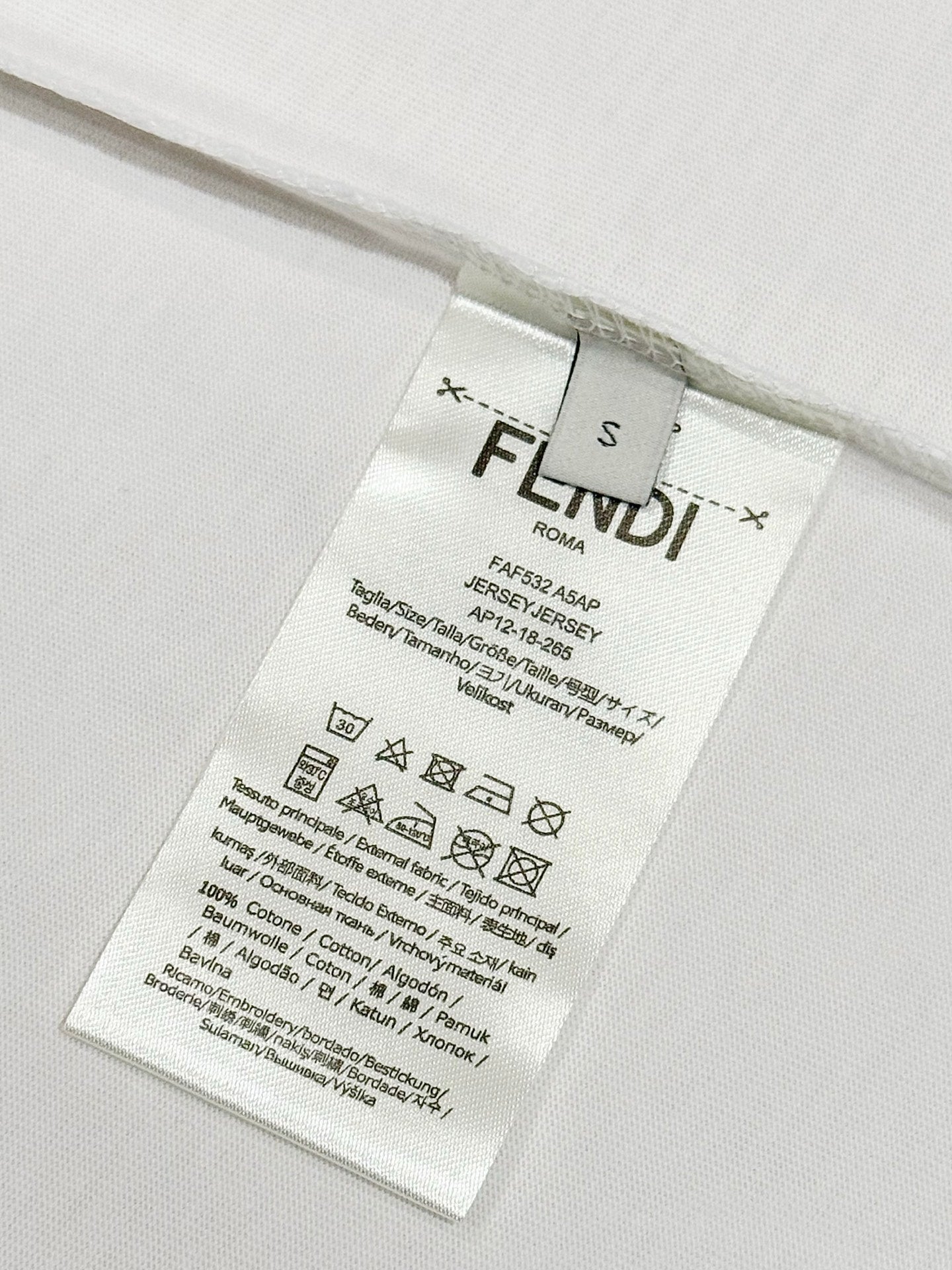 FENDI 26S SHORT SLEEVE T-SHIRT 192
