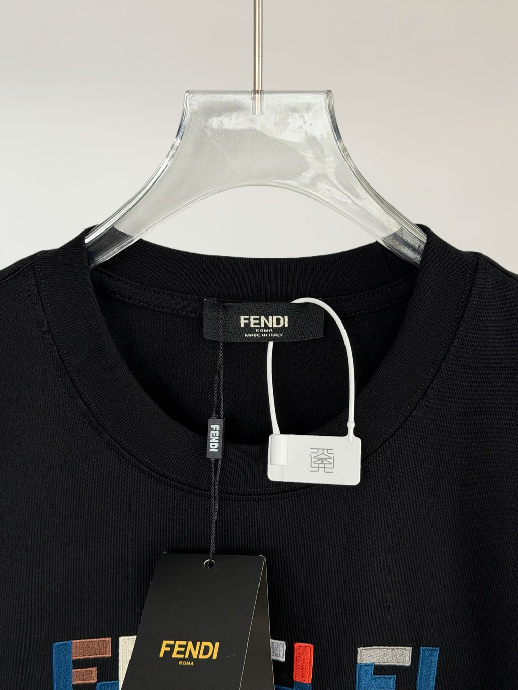 FENDI 26S SHORT SLEEVE T-SHIRT 189