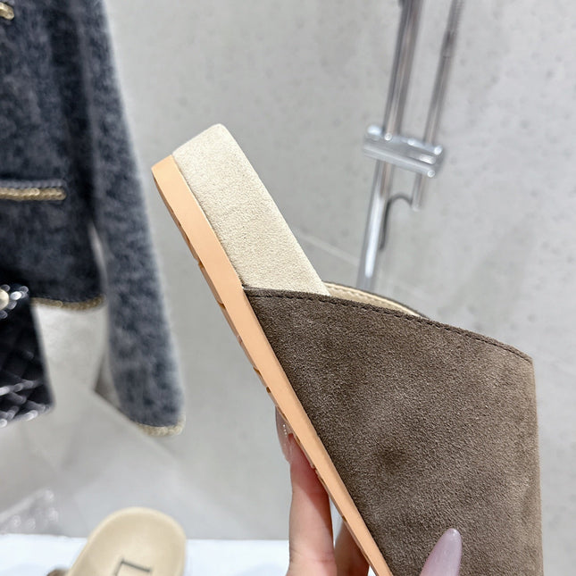 LOEWE 26S EASE SLIDE IN DARK BROWN SUEDE