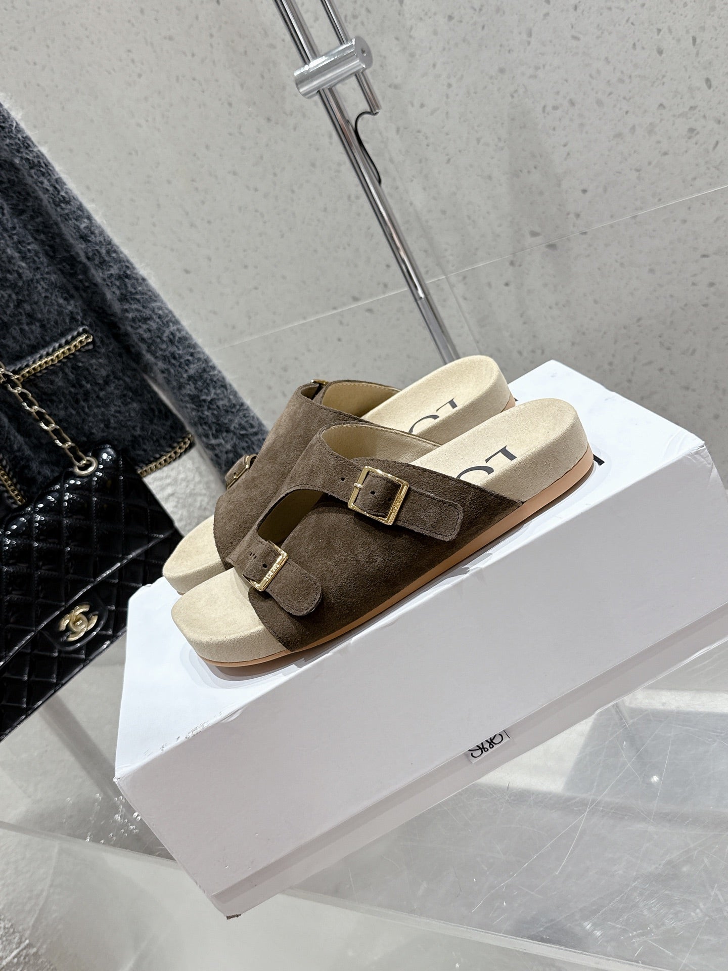 LOEWE 26S EASE SLIDE IN DARK BROWN SUEDE