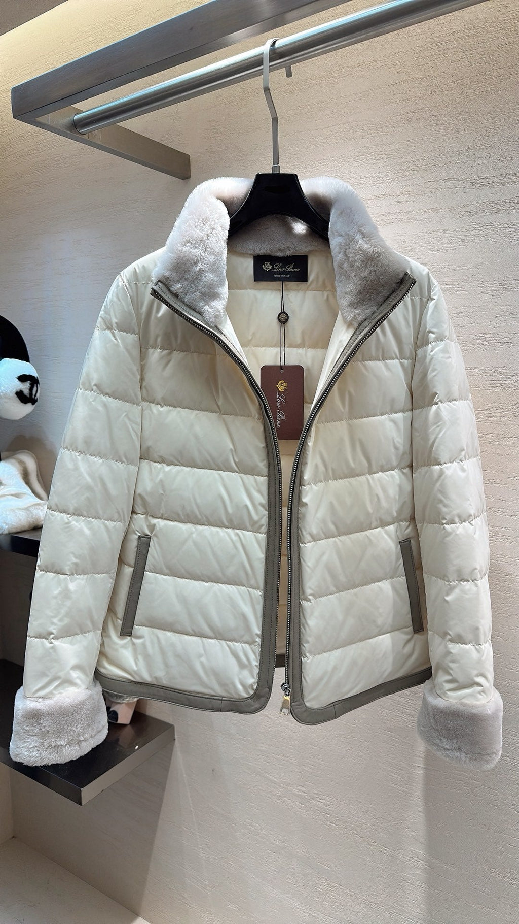 LP 26S DOWN JACKET 567