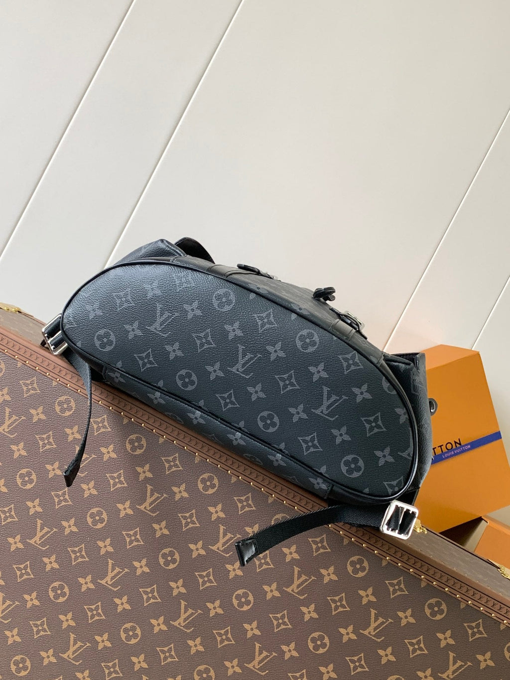 LV BACKPACK 41CM IN BLACK MONOGRAM CANVAS 241043