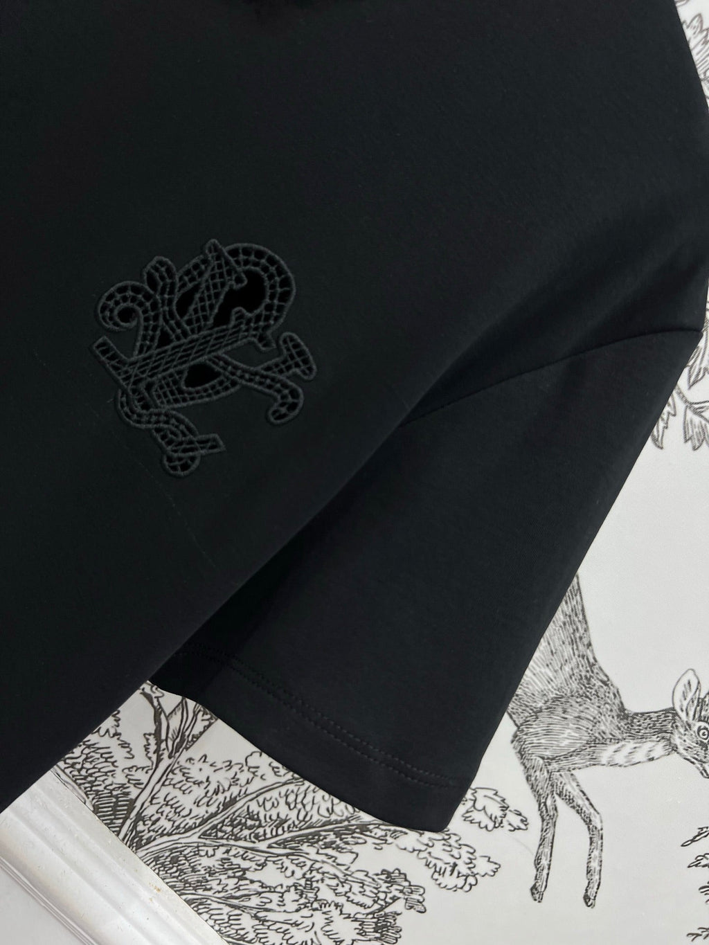 LV 25S SHORT SLEEVE T-SHIRT WITH EMBROIDERED LOGO 263035