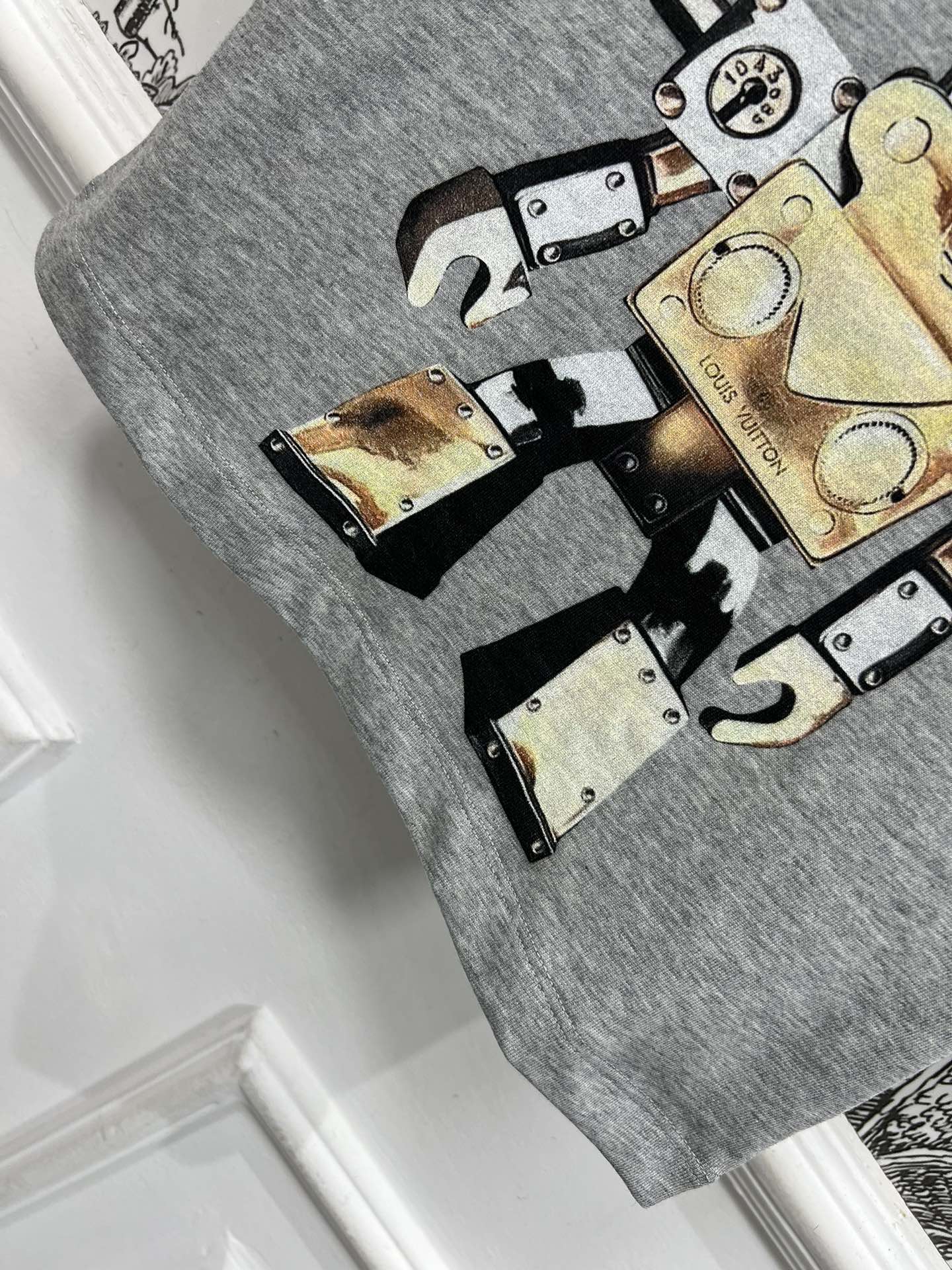 LV SHORT SLEEVE T-SHIRT 268698