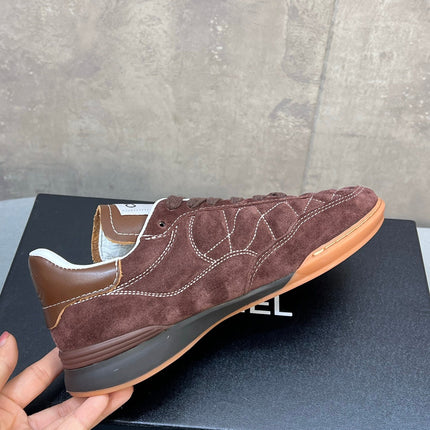 CHANEL 26S SNEAKERS IN DARK BROWN SUEDE QUILTED CC LOGO