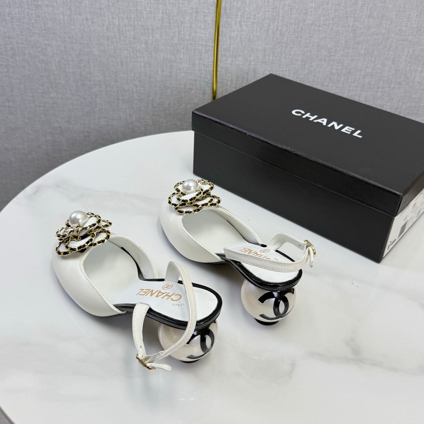 CHANEL 26S CAMELLIA PEARL SLINGBACKS IN WHITE CALFSKIN
