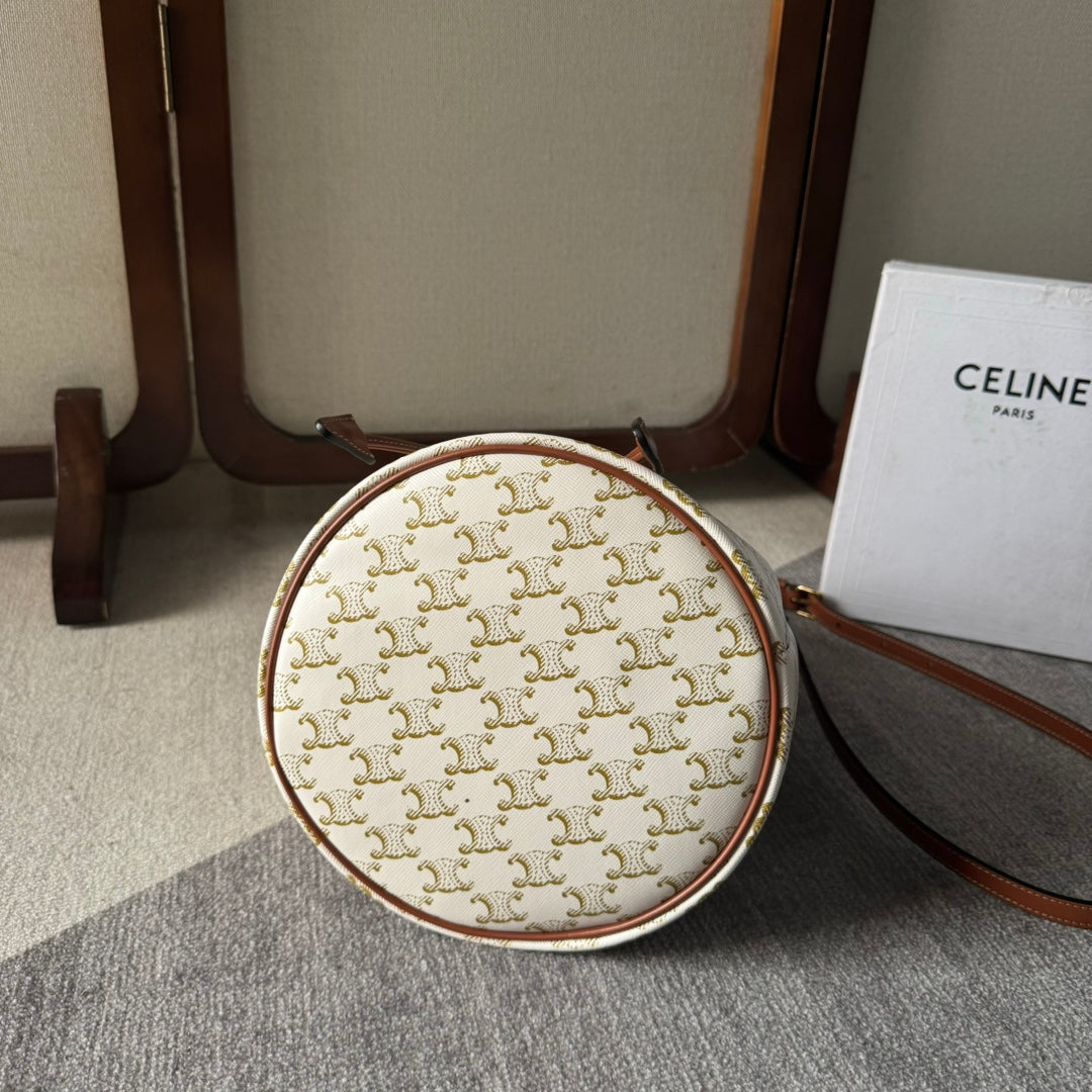 CLARA BAG 24 IN WHITE TRIOMPHE CANVAS AND BROWN CALFSKIN TRIM
