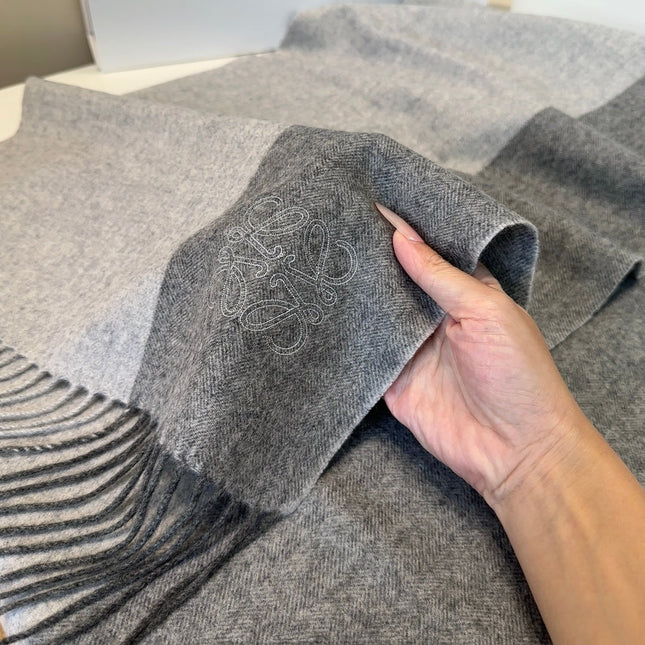 LOEWE 25S SCARF 180 IN CASHMERE 858203