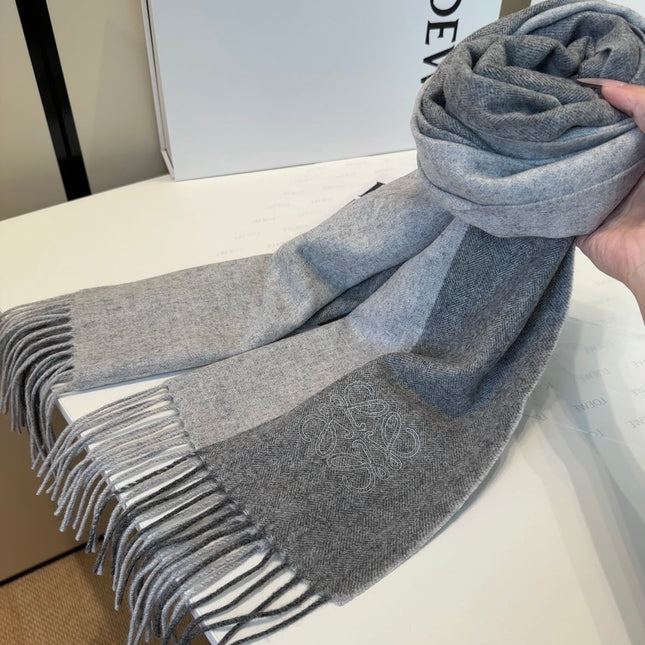 LOEWE 25S SCARF 180 IN CASHMERE 858203