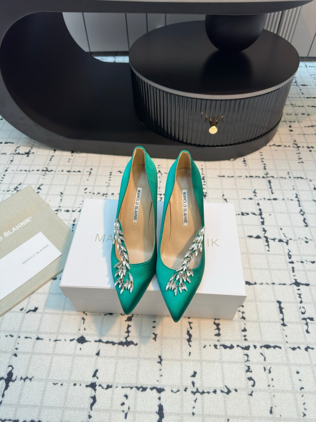 Lurum 90 Green Satin Crystal Embellished Pumps 868662