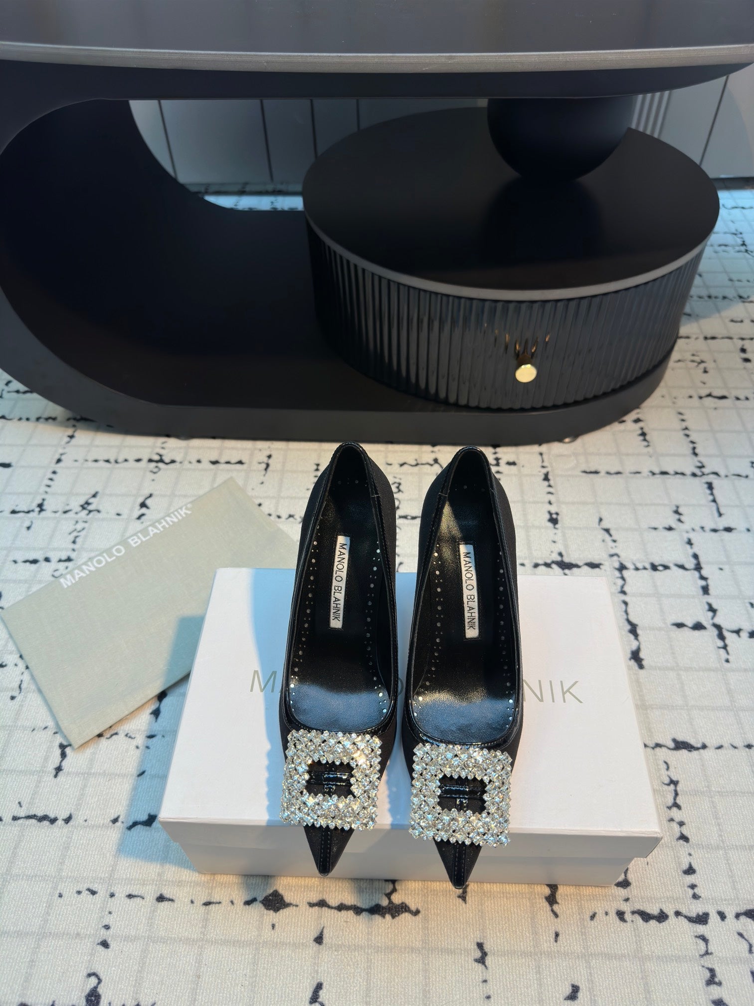 Hangisi 100 Black Linen and Leather Jewel Buckle Pumps 161067