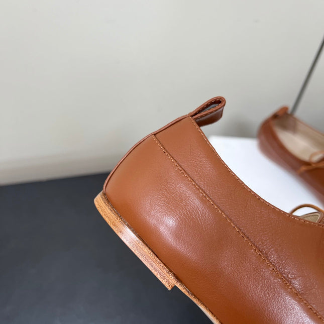 CELINE 26S MINIMAL LACE-UP SHOES IN BROWN CALFSKIN