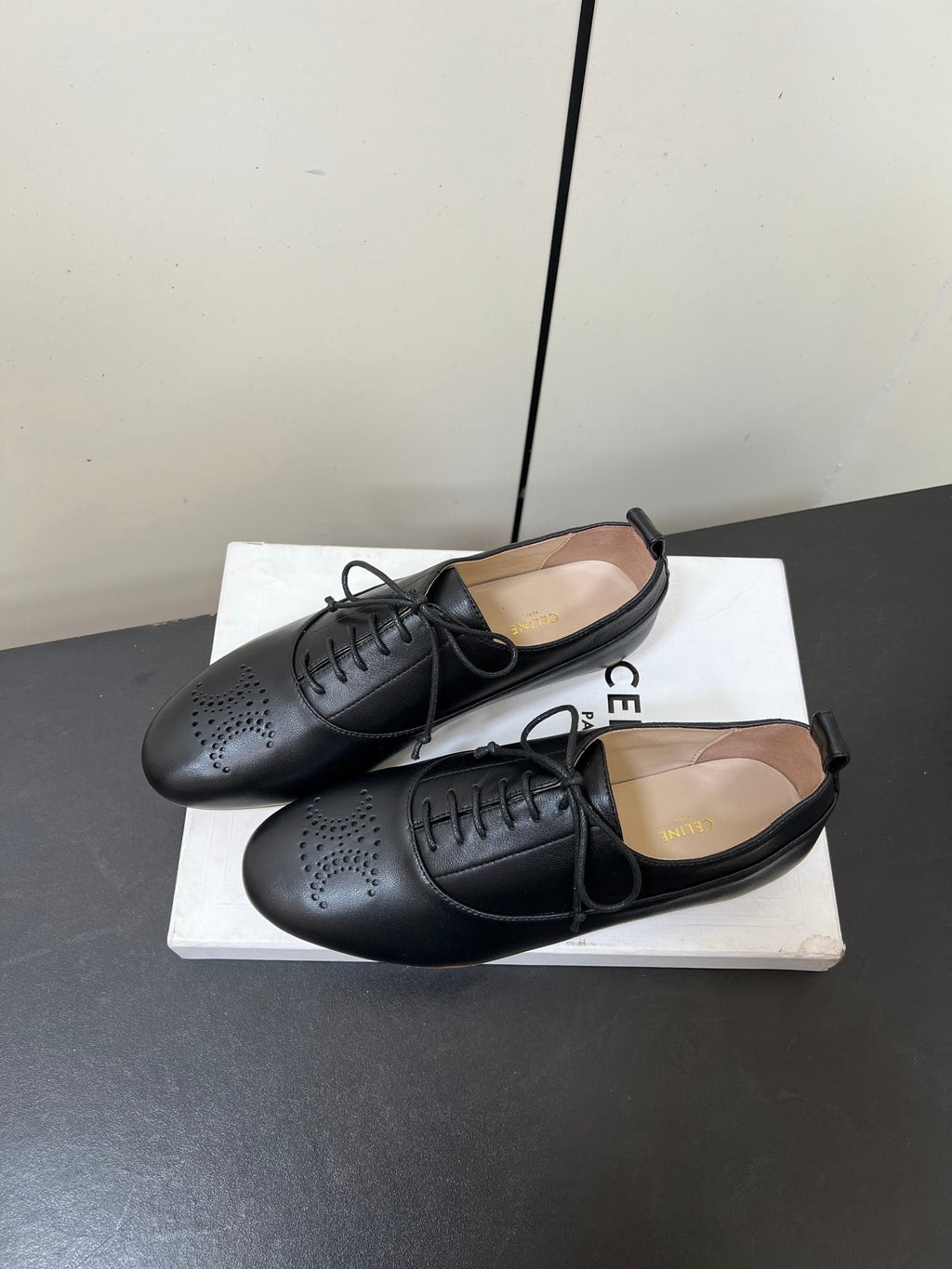 CELINE 26S MINIMAL LACE-UP SHOES IN BLACK CALFSKIN