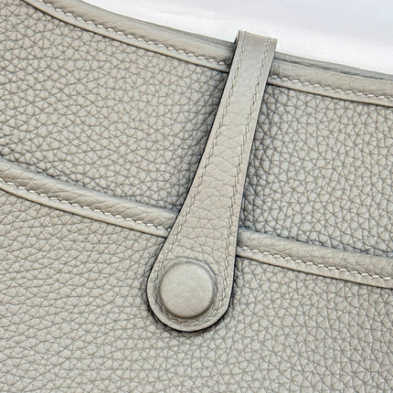 HM 26S EVELYNE BAG 23CM IN GRAY GRAINED CALFSKIN