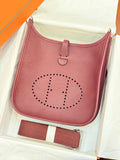HM 26S EVELYNE BAG 23CM IN WINE RED GRAINED CALFSKIN