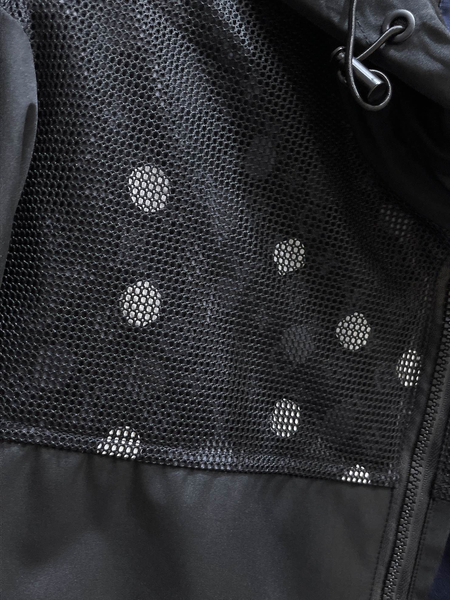 LV BLACK JACKET 239561