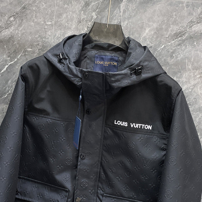 LV BLACK JACKET 239570