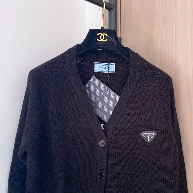 PRADA 25S CARDIGAN 397