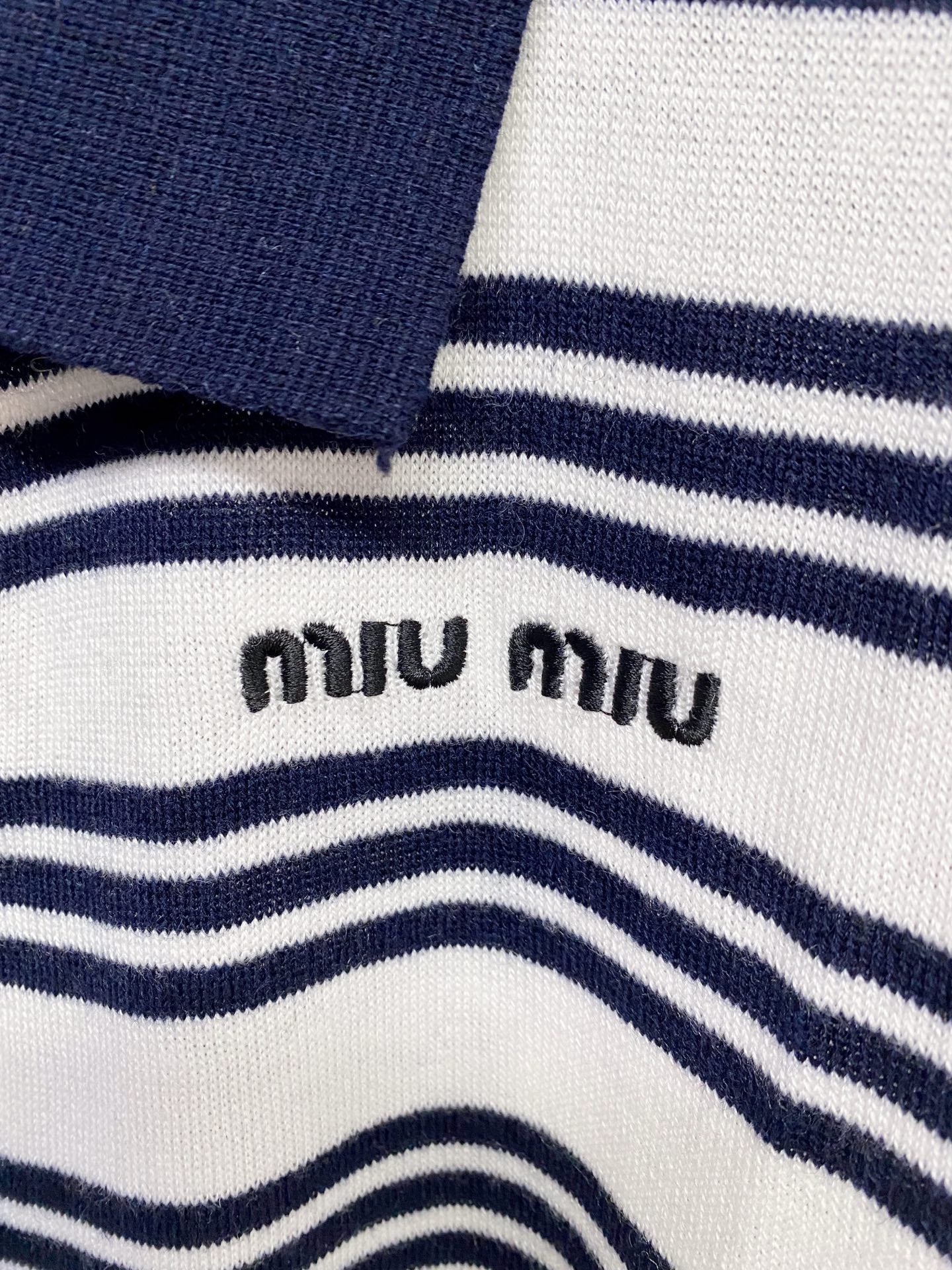 MIUMIU 26S COLLARED TANK TOP 1035