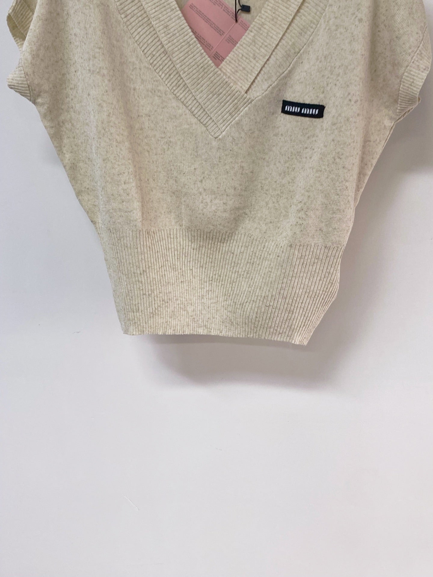 MIUMIU 26S SHORT-SLEEVED SWEATER STYLE 1145