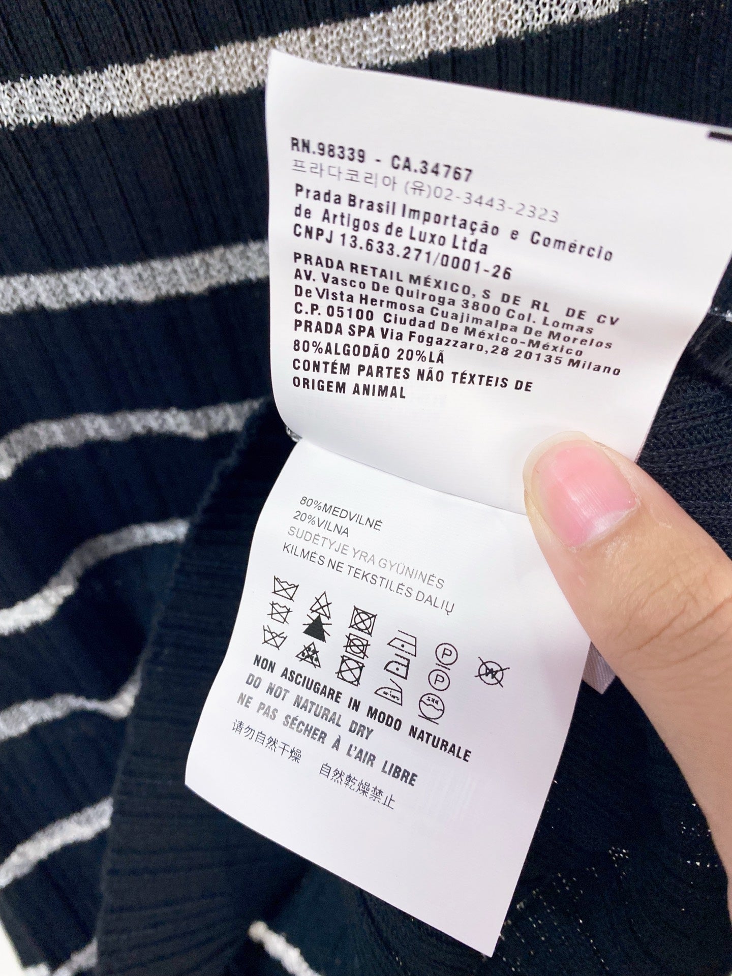 MIUMIU 26S SHORT-SLEEVED SWEATER STYLE 1127