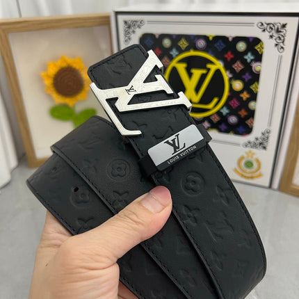 LV 25S BELT 38 MM IN BLACK CALFSKIN STAMP LOGO 593295
