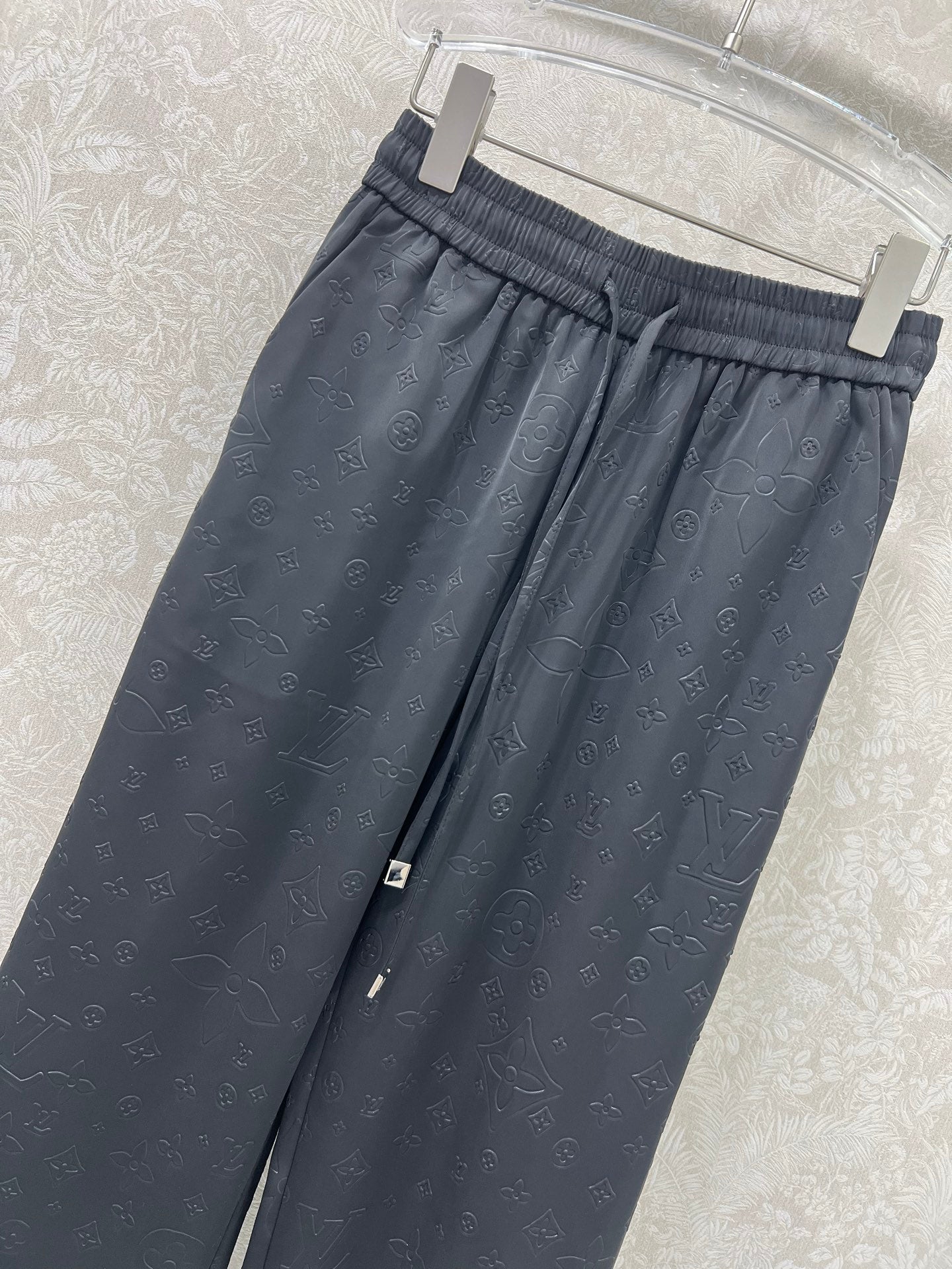 LOUIS VUITTON WIDE-LEG PANTS WITH MONOGRAM PATTERN 275196
