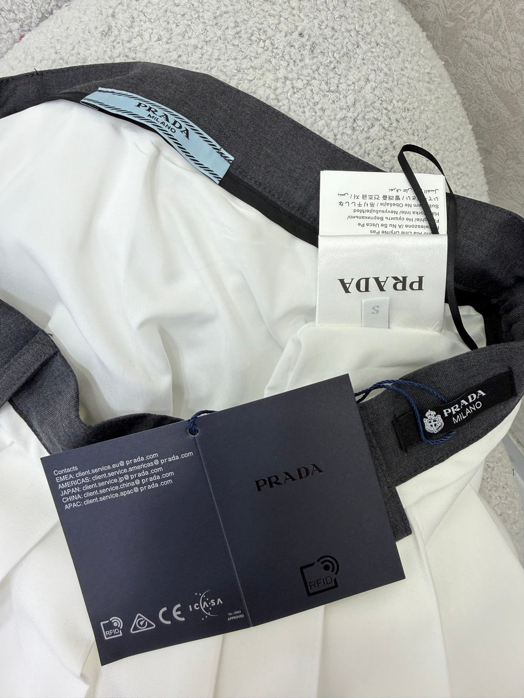 PRADA 26S HIGH WAISTED PLEATED MIDI SKIRT 770