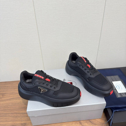PRADA 25S SPORTY STYLE MEN SNEAKERS LOGO 45MM IN BLACK AND RED CALFSKIN