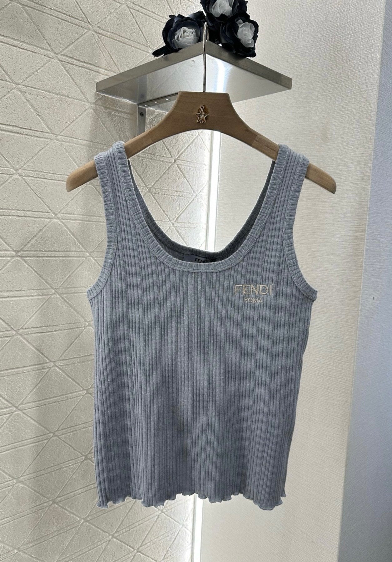 FENDI SLEEVELESS KNIT TOP 272908