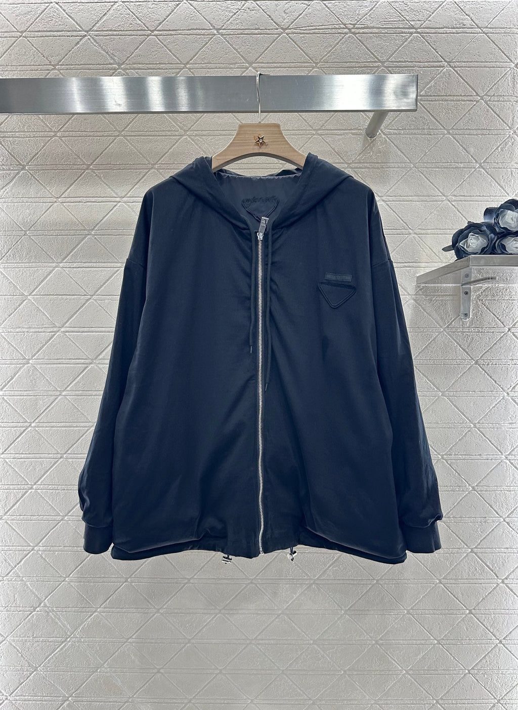LV HOODED JACKET 272375