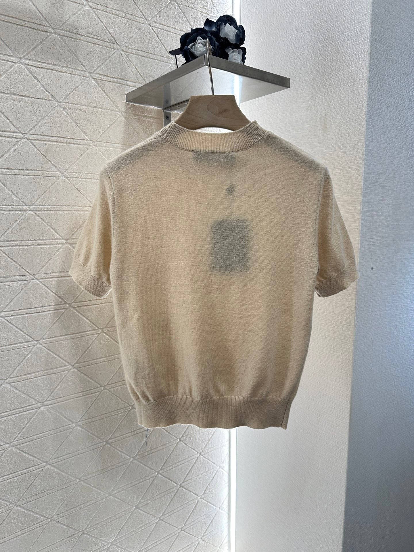 LV CREW NECK TOP WITH EMBROIDERED TEXT 272305