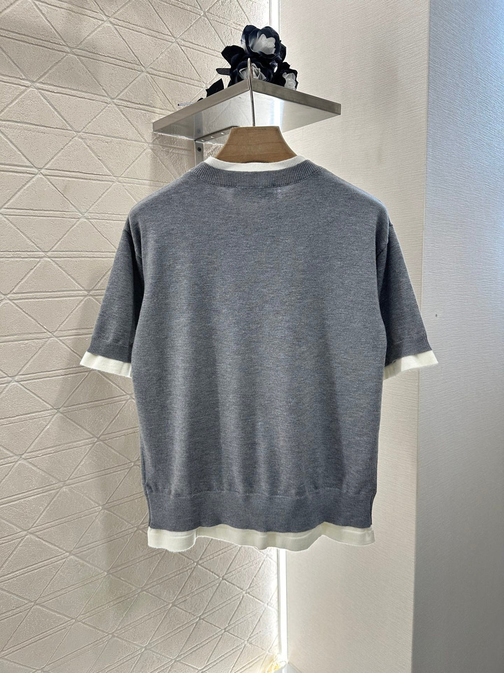 MIUMIU SHORT-SLEEVE KNIT TOP 276490