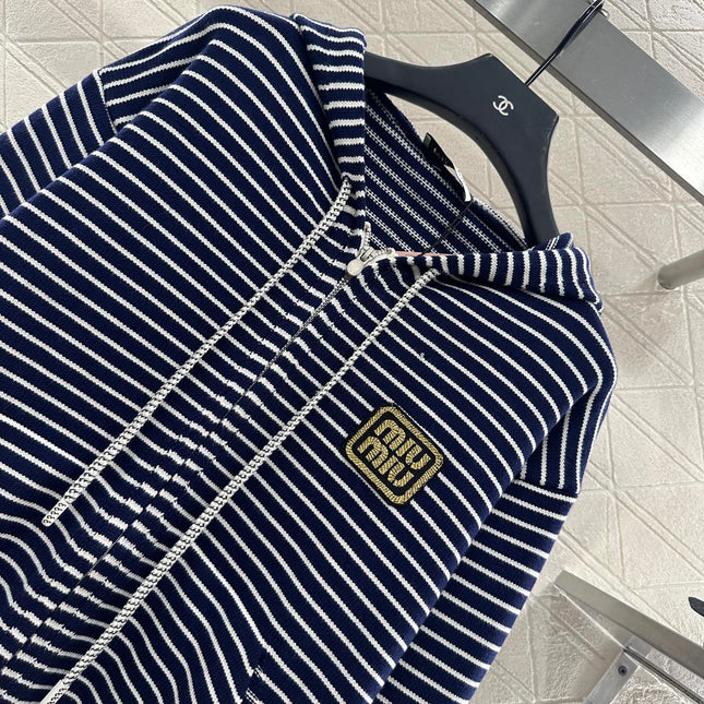 MIUMIU FLEECE HOODED JACKET STYLE 95