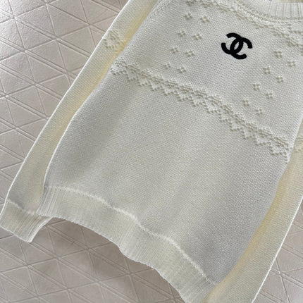 CHANEL 25S EMBROIDERED CROCHET SWEATER 349
