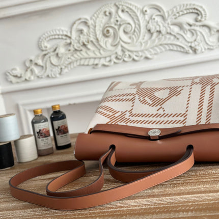 BOLSO HERBAG ZIP 31 RETOURNE BAG IN OFF-WHITE MIX BROWN H VIKING CANVAS AND COWHIDE