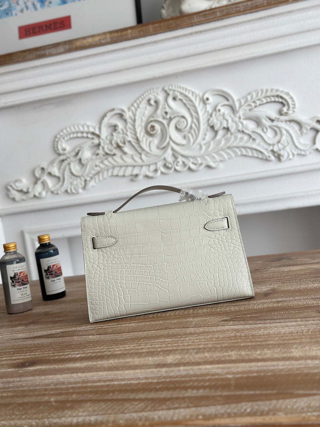 HM 26S KELLY MINI 22CM IN MILKY WHITE CROC EMBOSSED CALFSKIN SILVER KELLY BUCKLE