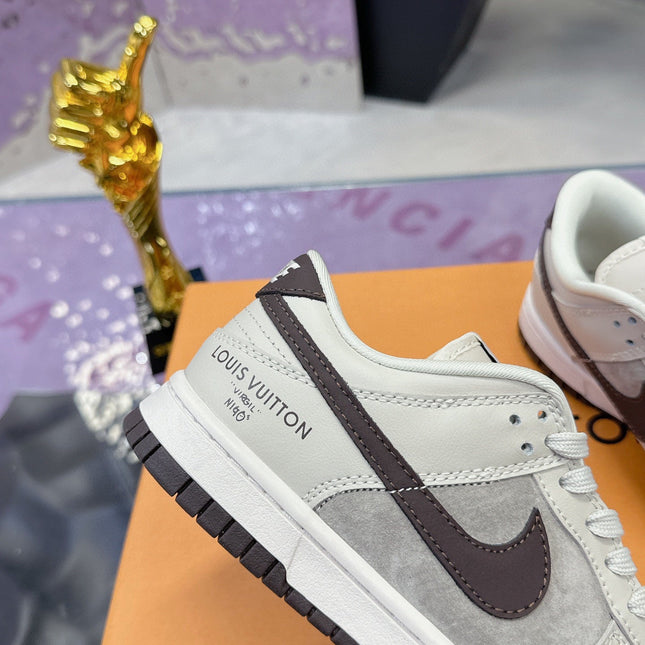 LV 26S DUNK LOW SNEAKERS IN LIGHT GREY BROWN CALFSKIN AND SUEDE