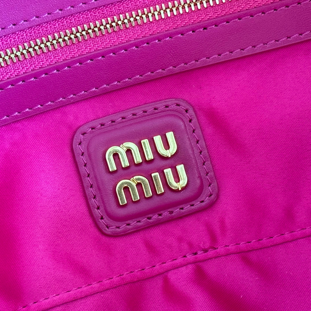 MIUMIU 26S ARCADIE BAG 22 IN DARK PPINK SUEDE
