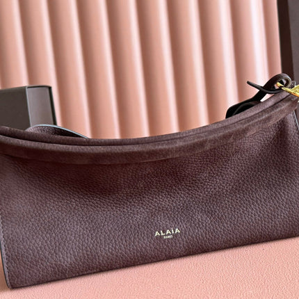 ALAIA 26S LE CLICK BAG 25 IN DARK BROWN GRAINED CALFSKIN