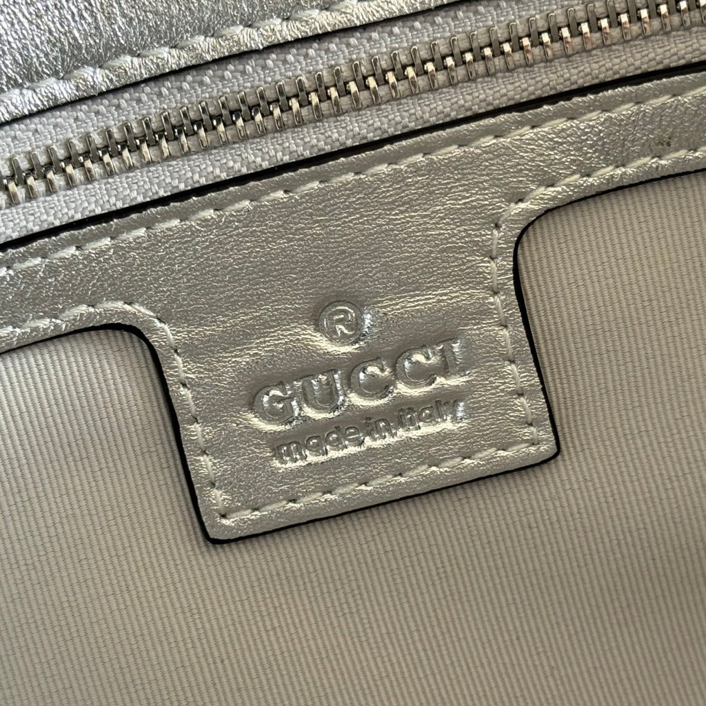 GUCCI 26S GG MARMONT BAG 26 IN SILVER LAMBSKIN