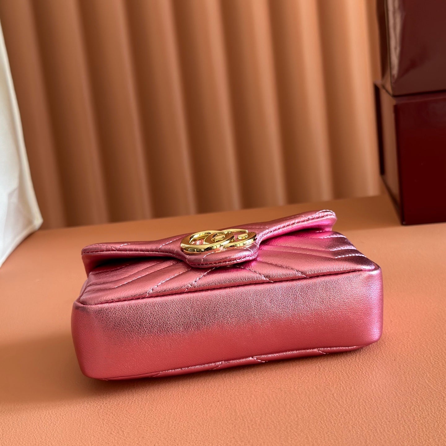 GUCCI 26S GG MARMONT BAG 16 IN METALLIC PINK LAMBSKIN