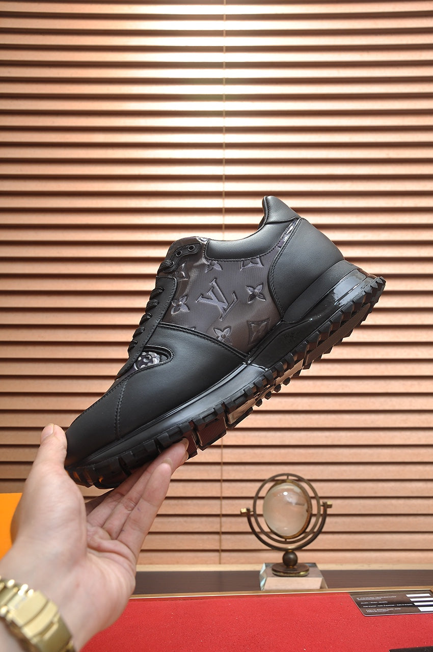 LV TRAINER SHOES IN BLACK EMBOSSED SOFT LAMBSKIN