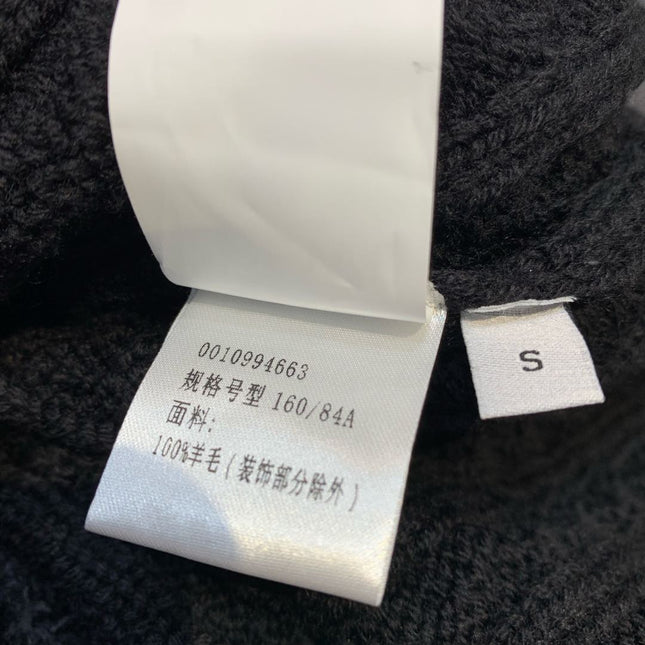LOEWE KNIT VEST STYLE 227
