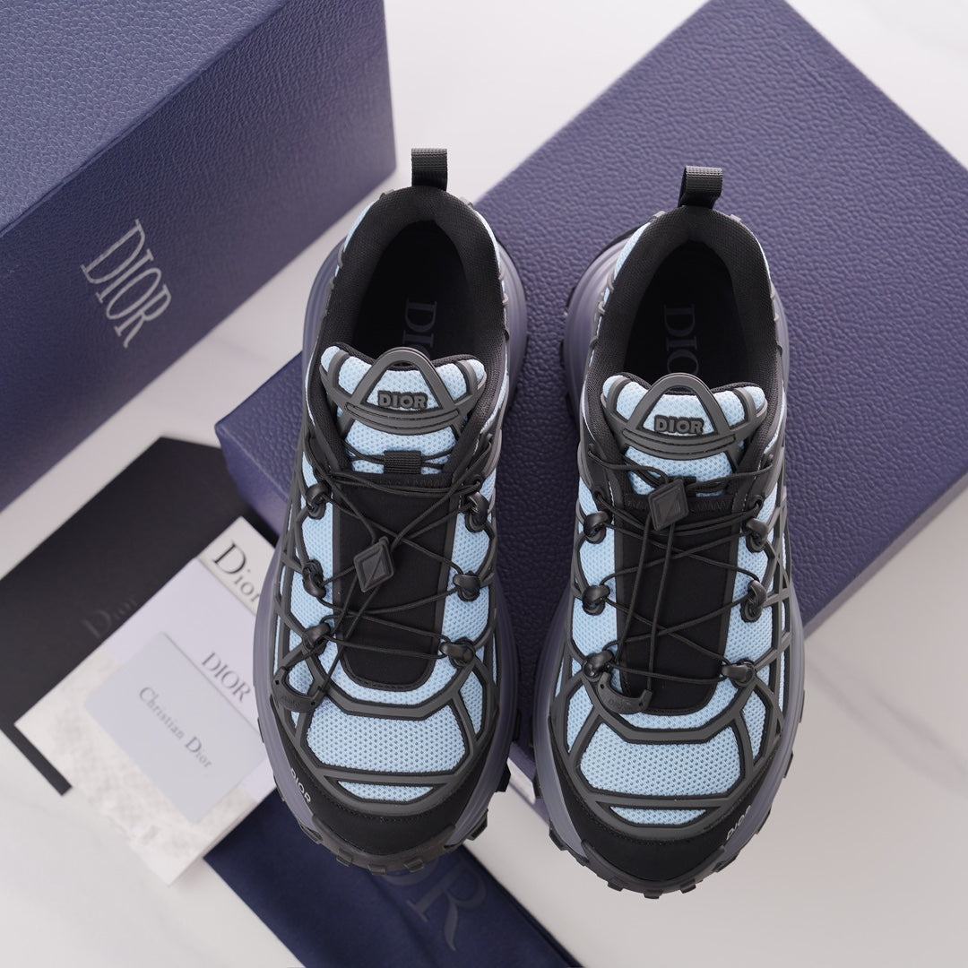 CD B31 SNEAKER BLACK AND CERULEAN MESH FABRIC
