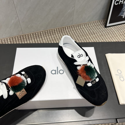 ALO 25S SUNSET SNEAKER IN BLACK SUEDE WITH PUFF CHARM